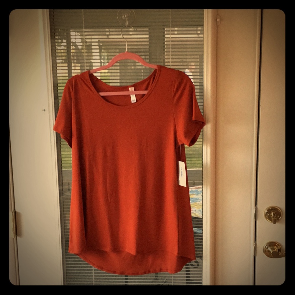 LuLaRoe Classic T NWT